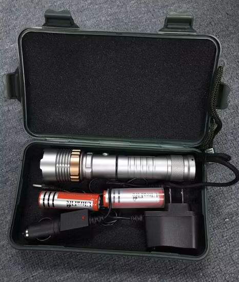 Aluminum Lighting Flashlights Zoomable Rechargeable 4000lm CREE Xml T6 LED Tactical Flashlight Torch